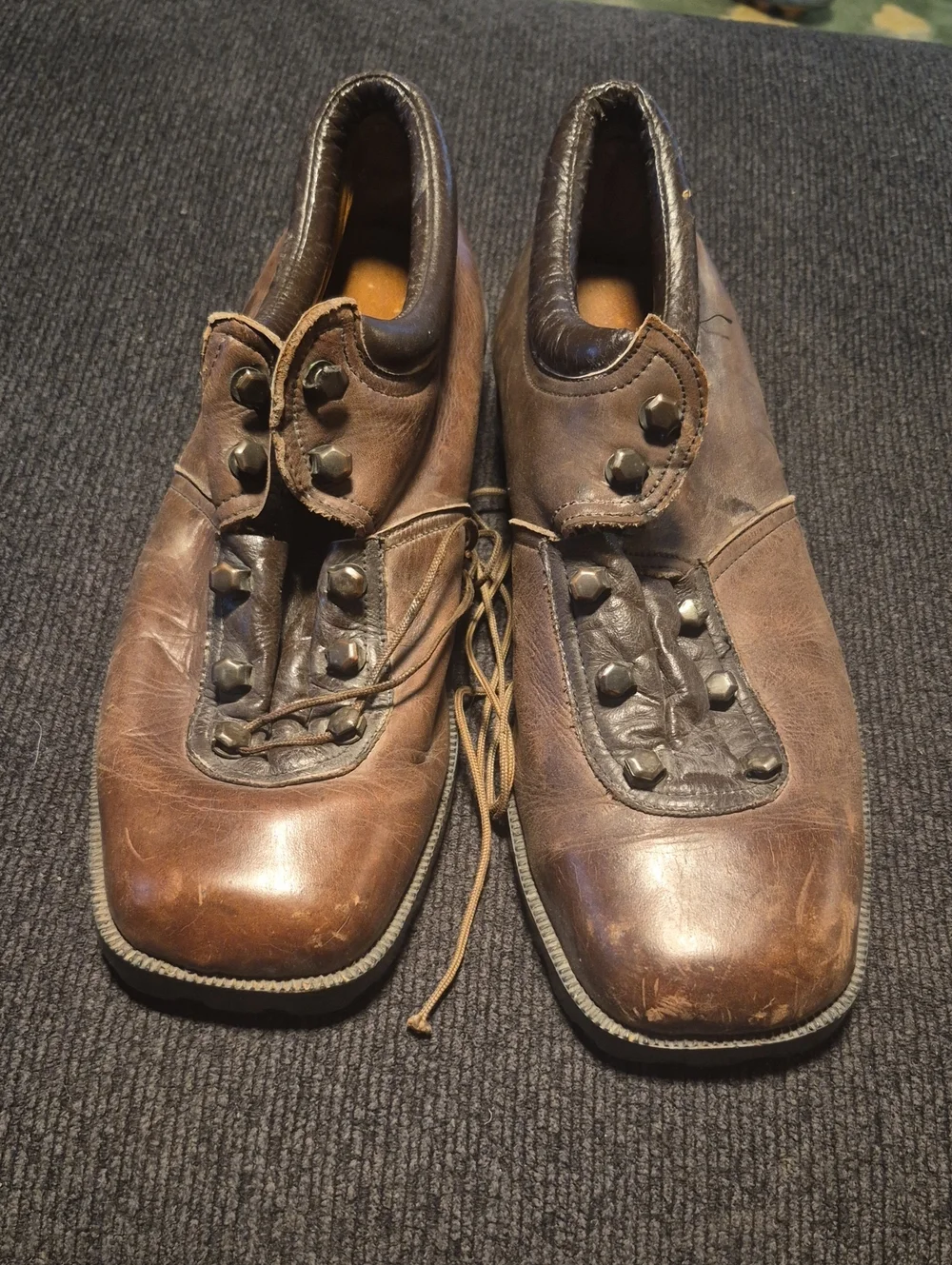 Men's Brown Leather Lace-Up Derby Shoes